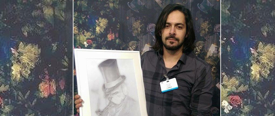 Arka Chergui with his drawing of the bulldog