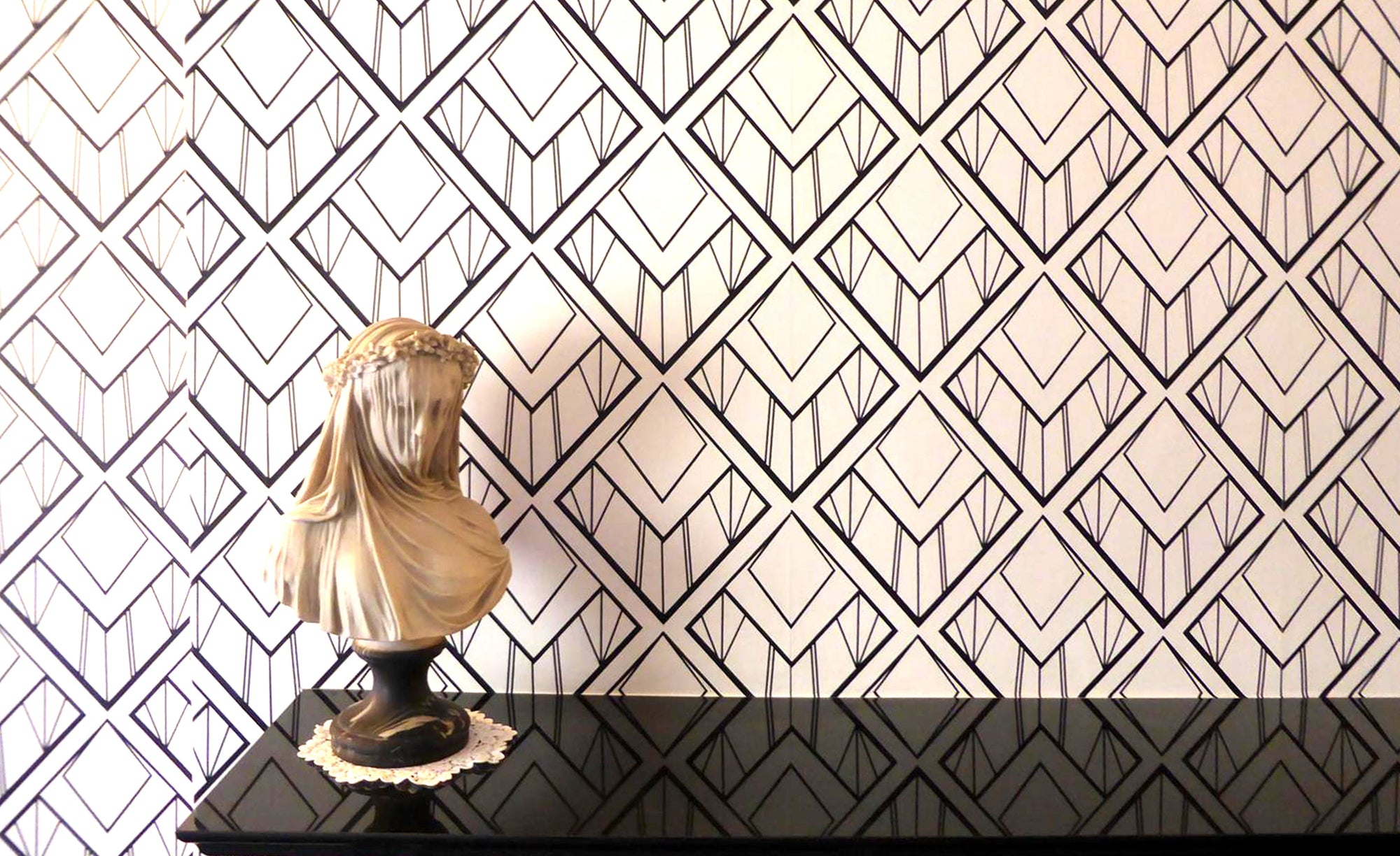 Put a smile on your walls!